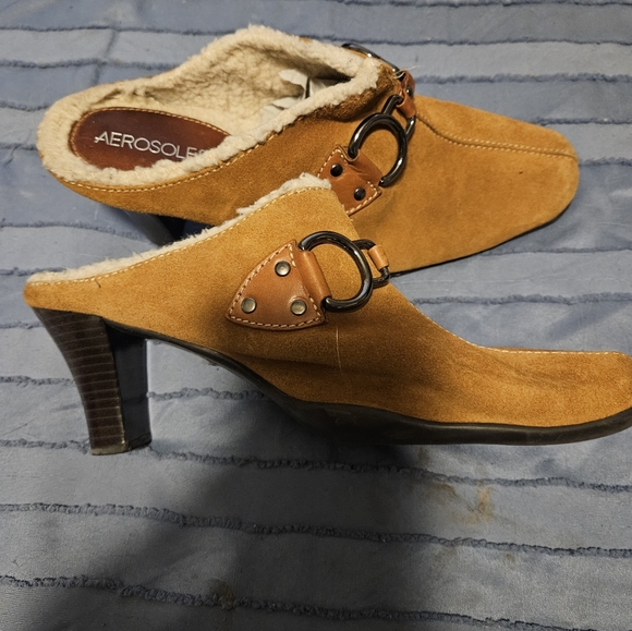 AEROSOLES Shoes - AEROSOLES Brown Suede Slip-Ons